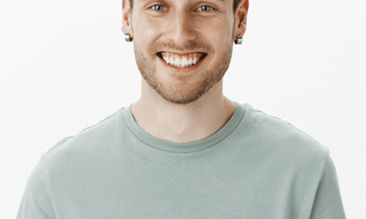 Victor Lewis